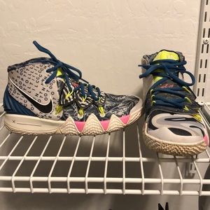 Multi colored Nike Kyrie shoes/sneakers for boys size 5Y